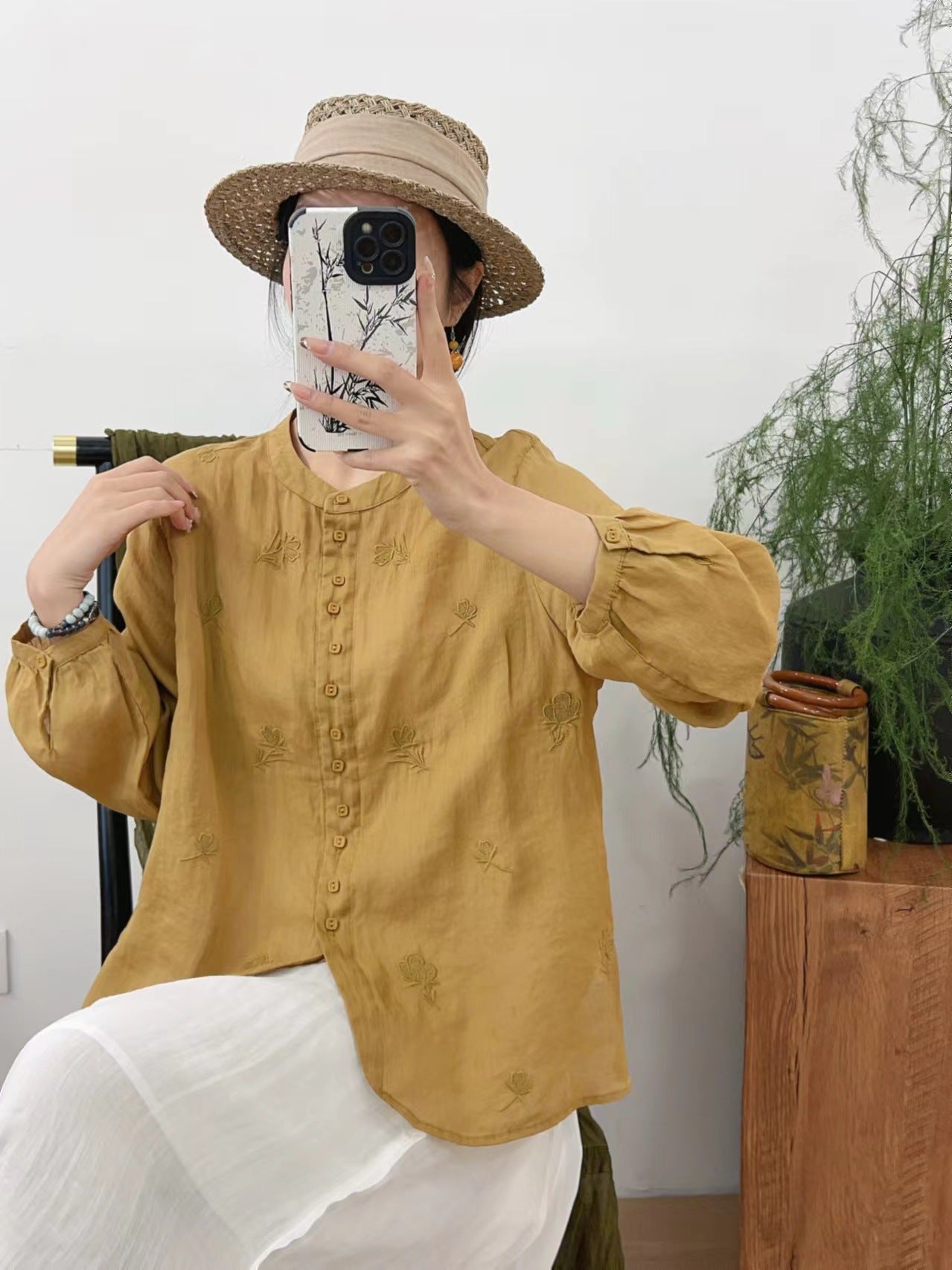 Autumn Retro Ramie Embroidered Stand Collar Long Sleeves Shirt