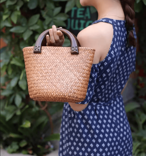 Handwoven Portable Bucket Bag for Women Vocation