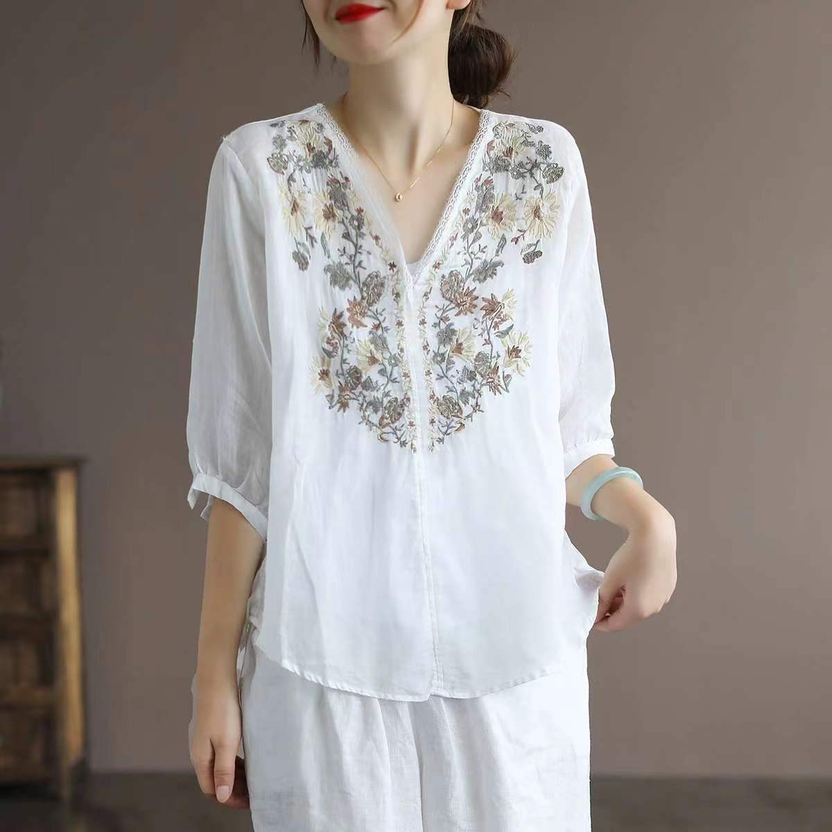 Summer Ramie Short Sleeve Floral Embroidery V-Neck Blouse