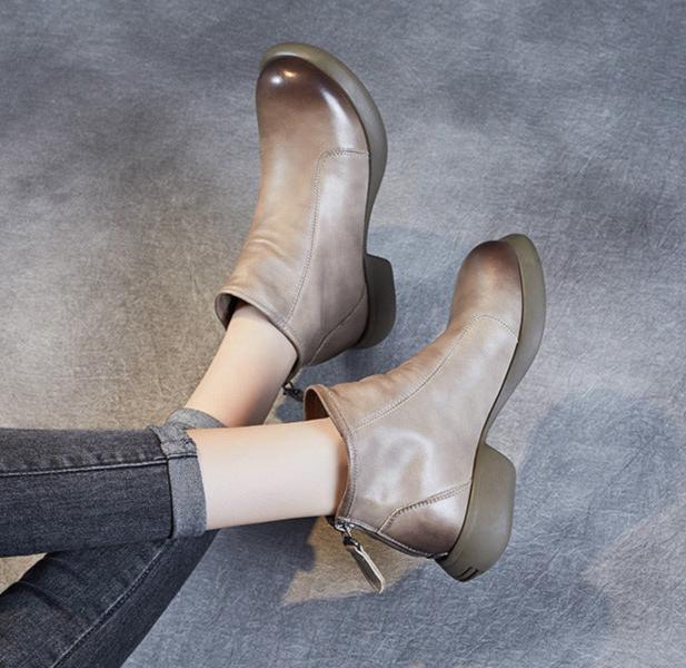 Bottes minimalistes en cuir noir souple de printemps 