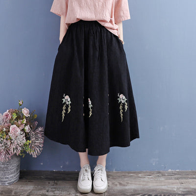 Autumn Cotton Linen Retro Embroidery Loose Skirt Oct 2022 New Arrival One Size Black 