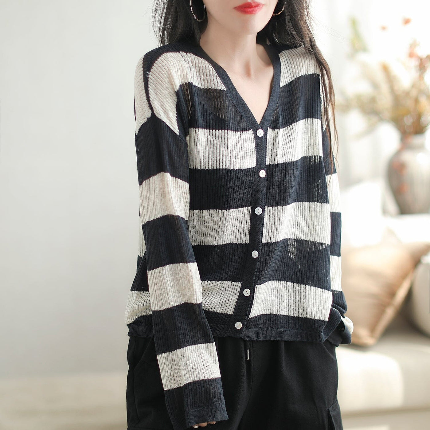 Autumn Minimalist Casual Stripe Knitted Cardigan Aug 2023 New Arrival 