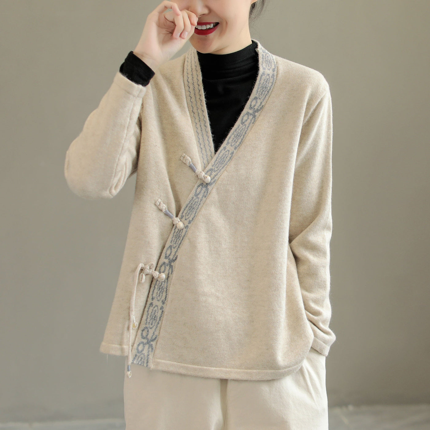 Autumn Retro Irregular Knitted Jacket For Women Sep 2022 New Arrival One Size Beige 