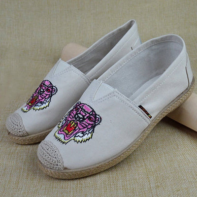 Babakud Embroidery Casual Cloth Paneled Flats Shoes