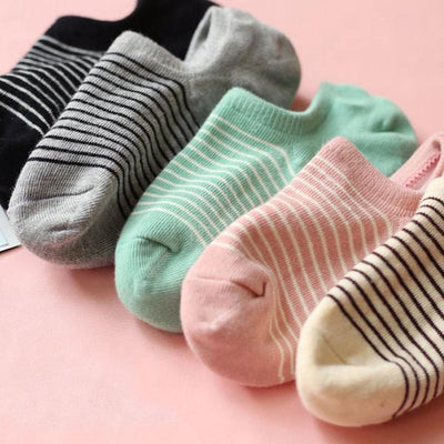 Literature Women Warm Cotton Stripe Knitting Boat Shape Socks