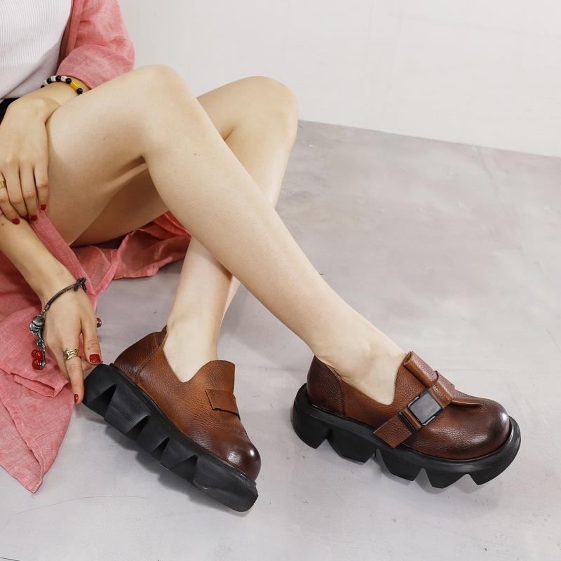 Platform Retro Leather Shoes With Belt Buckle