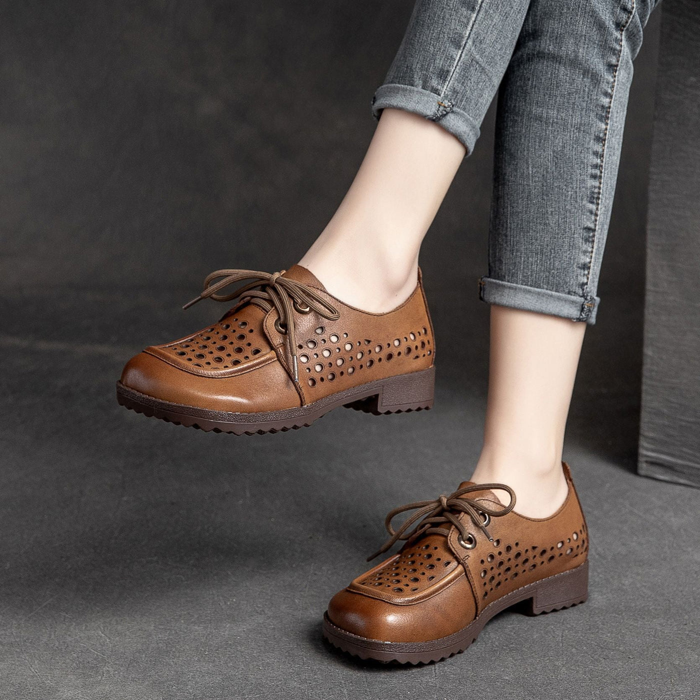 Summer Women Vintage Hollow Leather Casual Shoes Mar 2022 New Arrival 