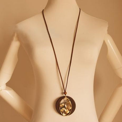Vintage Alloy Acorn Leaf Necklace Jewelry 