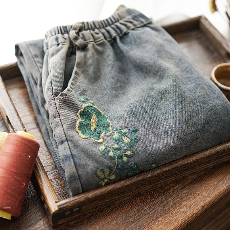 Women Autumn Retro Embroidery Loose Wide Leg Jeans