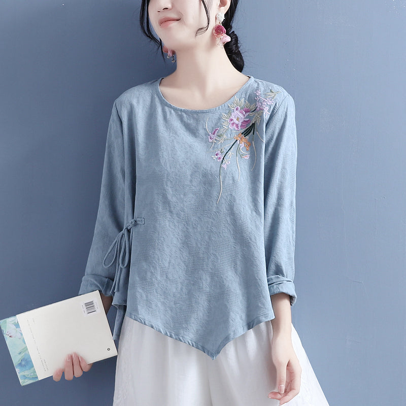 Women Autumn Retro Flower Embroidery T-Shirt Aug 2022 New Arrival One Size Blue 