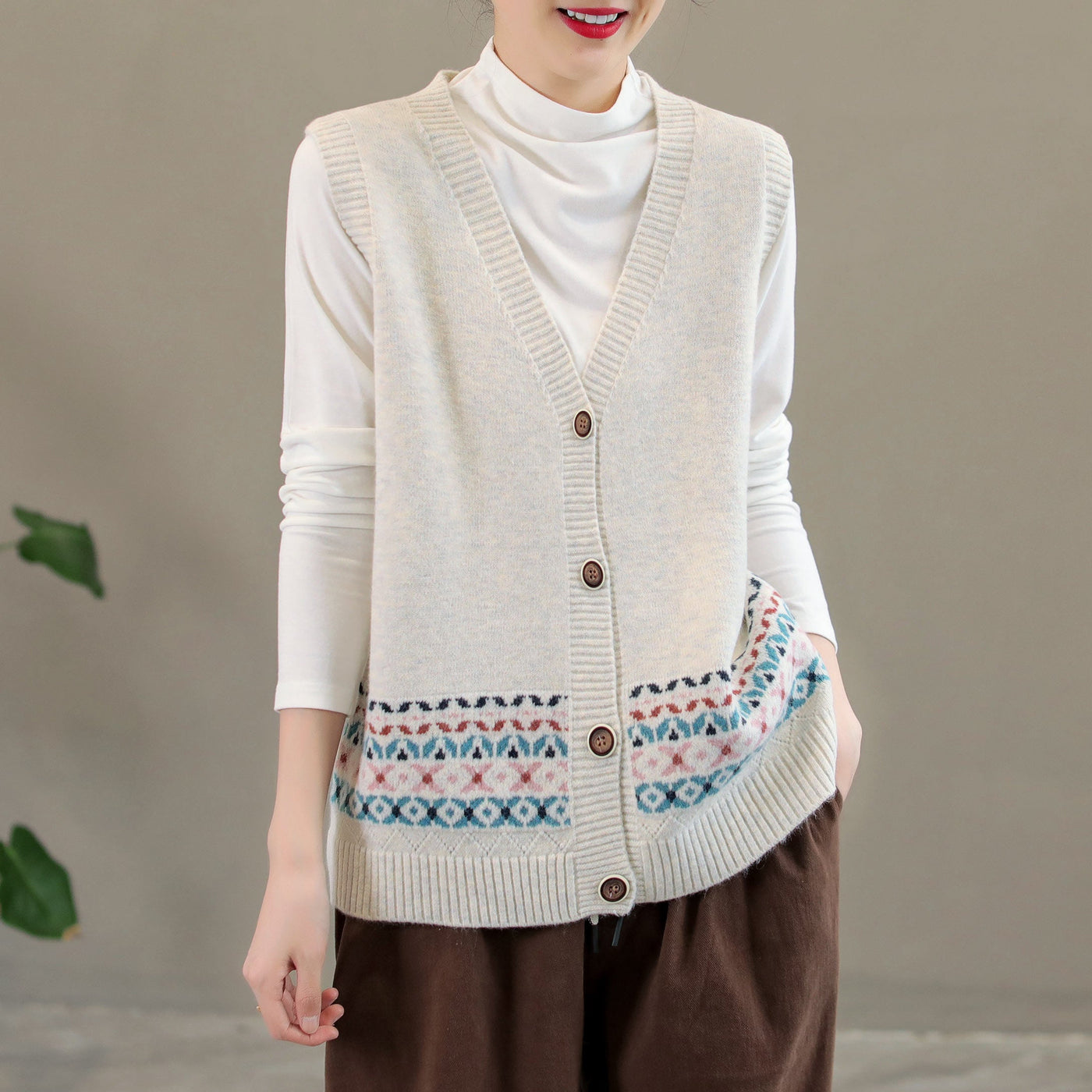 Women Retro V-Neck Cotton Knitted Casual Waistcoat Sep 2022 New Arrival One Size Beige 