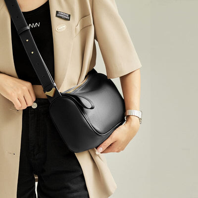 Women Stylish Cowhide Soft Shoulder Bag Jun 2023 New Arrival Black One Size 
